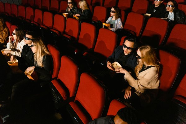 Quels défis proposer pour une compétition de photographie nocturne en milieu urbain ?