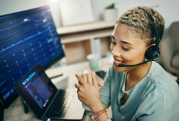 Comment combiner différentes méthodes d'analyse technique?