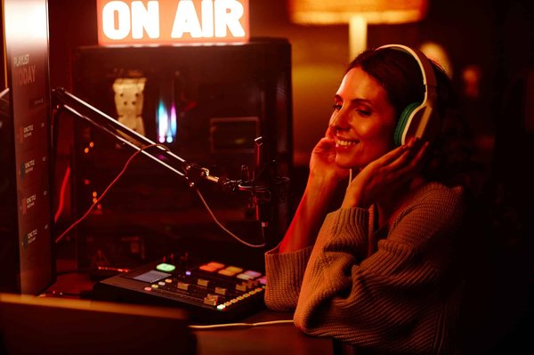 Guide complet sur les fréquences radio disponibles à Bordeaux